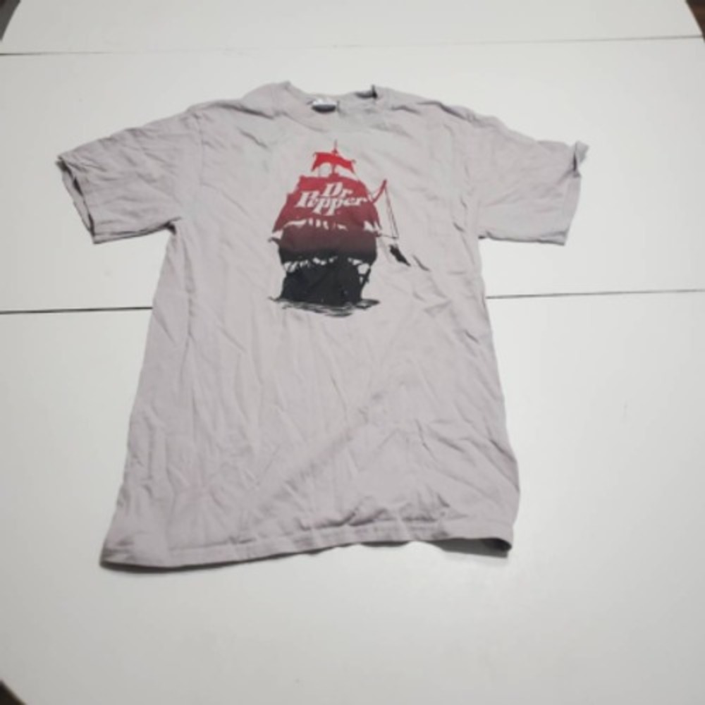 Dr Pepper Port & Company Mens Graphic T-Shirt White Crew Neck 100% Cotton S